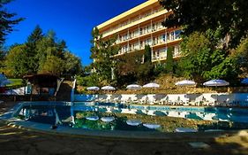 Vezhen Hotel - Free Parking